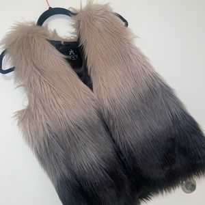 Grey/black faux fur vest